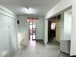 Clementi Avenue 2 Shopping Centre (D5), Shop House #588594621